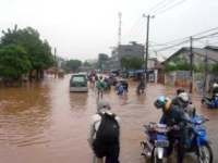 Menko Kesra Minta Aparat Mulai Siaga Banjir