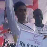Wiliam, Si Belia Juara Lari Suramadu 10K