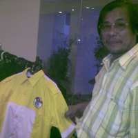 Pedagang Atribut Parpol Ikut Ramaikan Musda Golkar Jabar