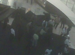 Dipastikan Tewas, Pria Lompat di Senayan City Bernama Reno