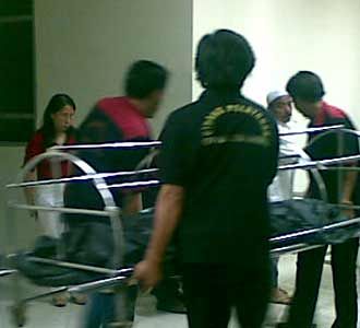 Jenazah Ice Juniar Tiba di RSCM