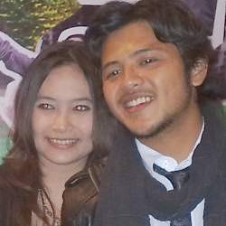 Ramon Y. Tungka Jatuh Cinta Saat Nyoblos