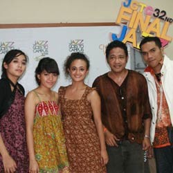 JGTC 2009 Tetap Meriah di Tengah Guyuran Hujan