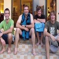 Iran Tahan 5 Warga Inggris