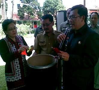 Peringatan Hari AIDS di RSHS