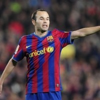 Dituding CR9 Diving, Iniesta Gerah