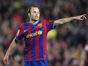 Dituding CR9 Diving, Iniesta Gerah