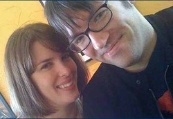 Si Cantik yang Memberikan Cintanya ke Lelaki HIV AIDS