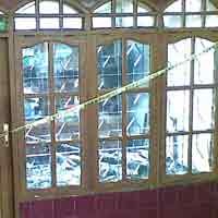 Ditinggal Jualan, Rumah Delan Dilalap Si Jago Merah