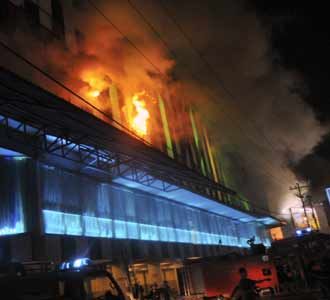 Diskotik M-City Terbakar, 20 Orang Tewas