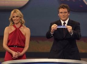 Brasil Bareng Portugal & Pantai Gading