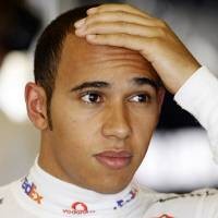 Hamilton Sebutkan Pesaingnya di 2010