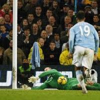 Given Tak Mau Disebut Pahlawan