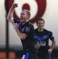 MU Dibangkitkan Gol Jarak Jauh 