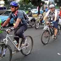 2010, Pemkot Jaksel Bangun Jalur Sepeda 