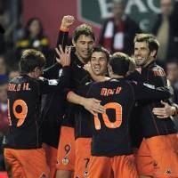 Valencia Gusur Sevilla