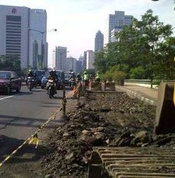 Perbaikan Jalan di Sudirman Diperkirakan Butuh Beberapa Hari 