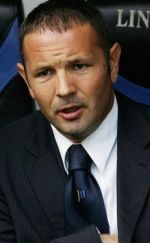 Mihajlovic Melatih Lagi