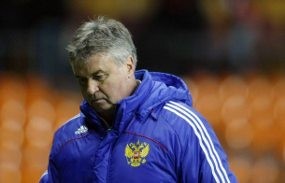 Setia Rusia, Hiddink Tak ke Afsel