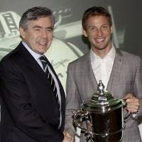 Button Dipuji PM Inggris