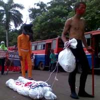 Setan Seret Pocong Boediono dan Sri Mulyani