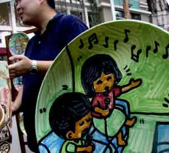 Keramik Motif Kartun