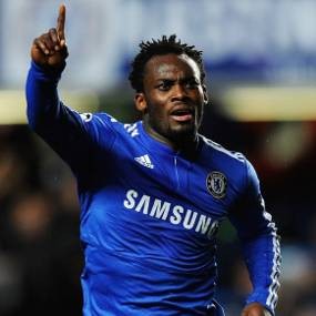 Essien Diragukan Main Lawan Everton
