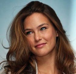 Leonardo DiCaprio dan Bar Rafaeli Pacaran Lagi