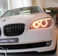 BMW Tersenyum di Akhir Tahun 