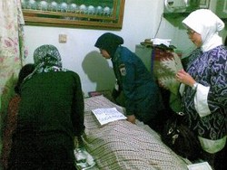 3 Bulan Lagi Sulis Diangkat Jadi PNS