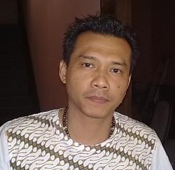 Ngamen di Depan Ibu-ibu, Anang Ingat KD