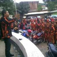 Polisi Bubarkan Ratusan Massa PP