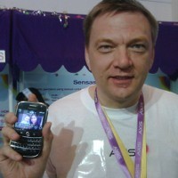 Axis Ikut Tawarkan Paket Hemat BlackBerry