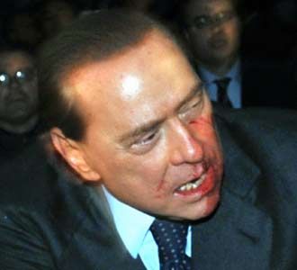 PM Italia Dihajar Seorang Pria