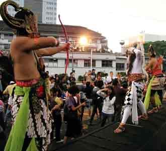 Cikapundung Festival Tutup Helarfest 2009