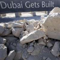 Abu Dhabi Suntik Dubai World US$ 10 Miliar