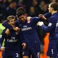 Yang Konsisten, Arsenal
