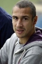 Larsson Latih Klub Divisi II Swedia