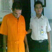 Terpengaruh Miras, Victor Tusuk Sahabat Sendiri