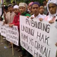 Dihadang Massa Ormas, Eksekusi Rumah di Gandapura Tetap Jalan