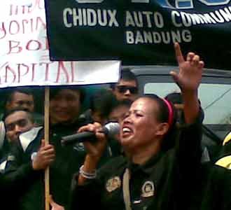 GMBI Geruduk Disperindag Jabar