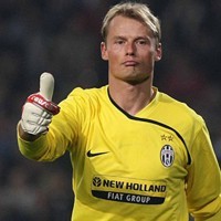 Buffon Menepi, Manninger Siap Unjuk Gigi