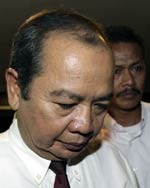 Burhanuddin Tulis Testimoni Tak Setujui Merger Century