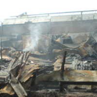 Api Padam, 30 Bangunan Liar Ludes