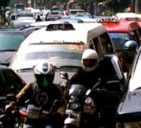 KRL Tabrak Pria, Lenteng Agung Macet
