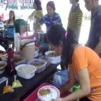 Pemilik Kantin Berjualan Ala Kadarnya