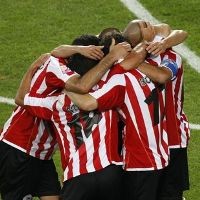 Tekuk 8 Pemain Pohang, Estudiantes ke Final
