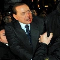Ingin Bicara Dengan Berlusconi, Penyusup Ditangkap Polisi Italia