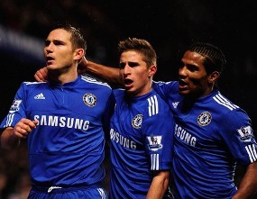 Dipepet MU, Chelsea Santai