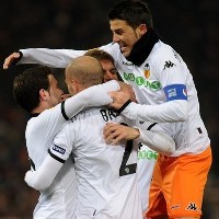 Valencia & Hamburg ke 32 Besar